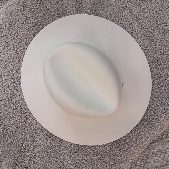 NWT Janessa Leone Off White Wool Fedora Women’s Hat w/ Gold Pin Med $260 Retail main image 5